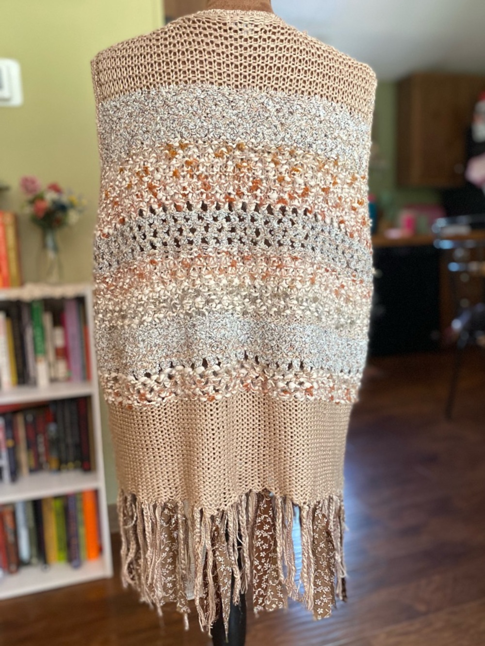 Boho multicolor stripe knit vest - Picture 3 of 5